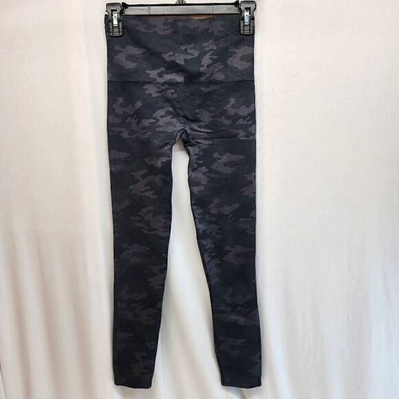 SPANX Size Medium Look at Me Now Grey Camo Leggings Seamless h4 - Picture 3 of 9